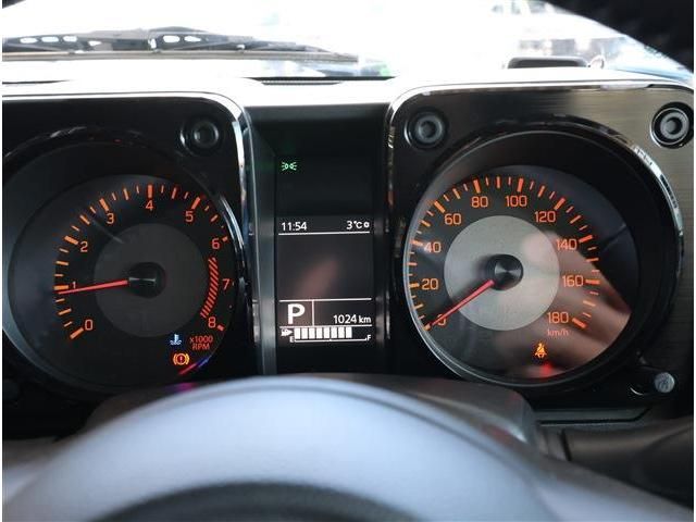 SUZUKI JIMNY NOMADE 2025 Image 31