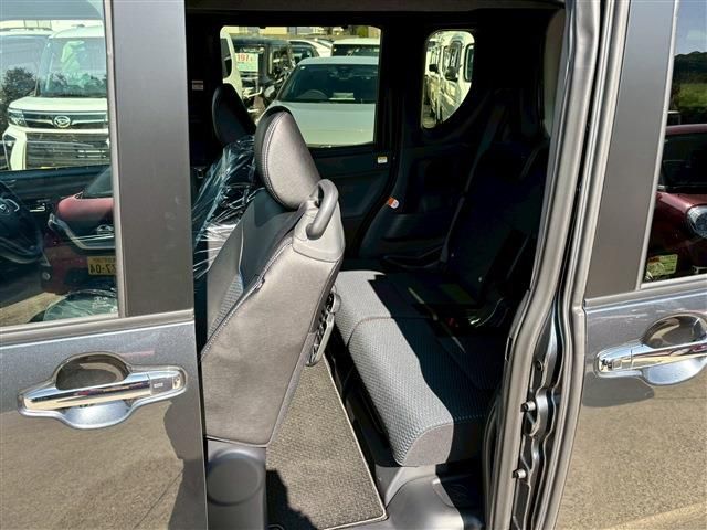 DAIHATSU TANTO CUSTOM 2025 Image 31