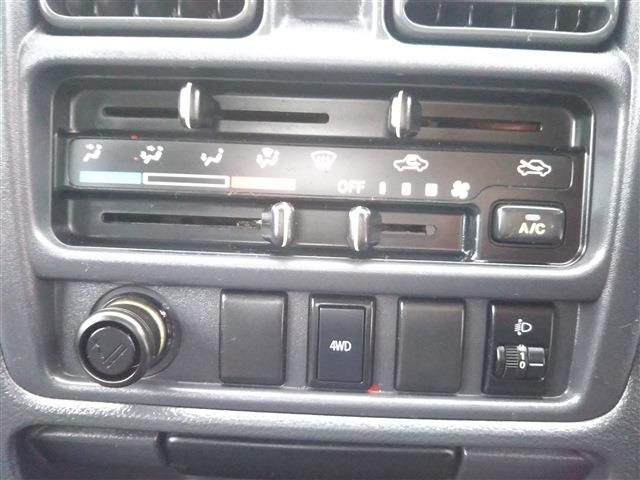 SUZUKI CARRY TRUCK 4WD 2014 Image 31