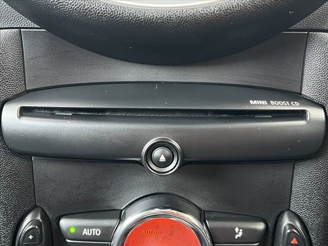 BMW MINI COOPER S 2011 Image 31