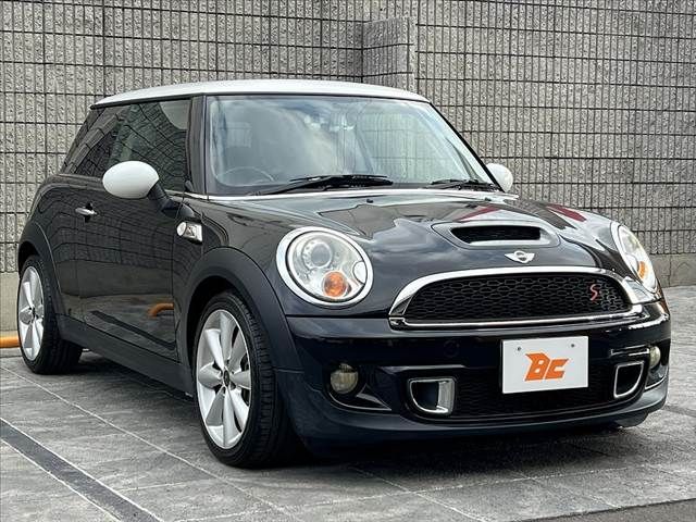 BMW MINI COOPER S 2011 Image 31