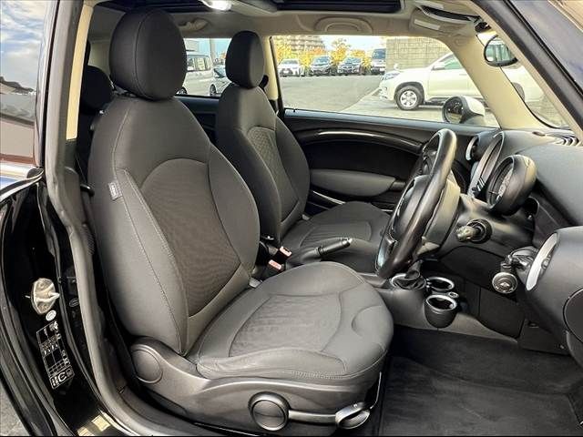 BMW MINI COOPER S 2011 Image 31