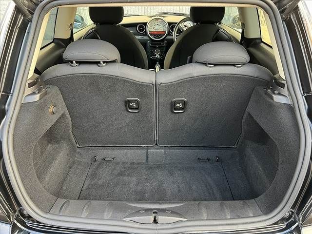 BMW MINI COOPER S 2011 Image 31