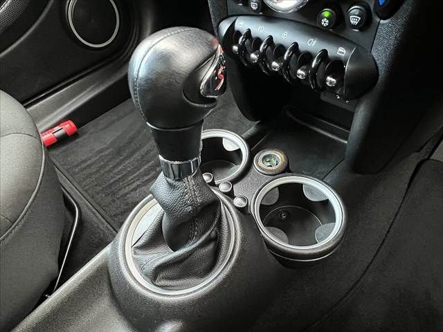 BMW MINI COOPER S 2011 Image 31