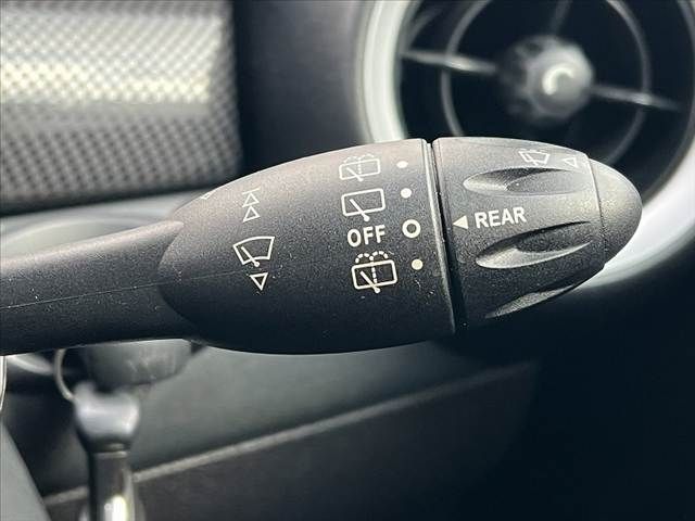 BMW MINI COOPER S 2011 Image 31