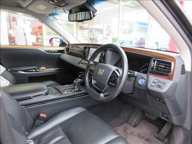 TOYOTA CENTURY 2022 Image 31