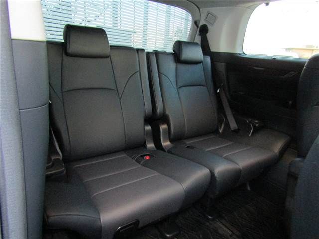 TOYOTA VELLFIRE 2018 Image 31