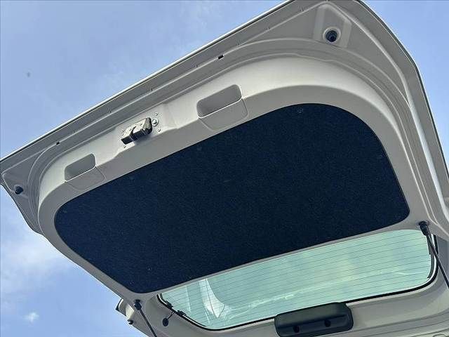 DAIHATSU TANTO 2021 Image 31