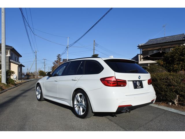 BMW 3SERIES TOURING 2018 Image 31