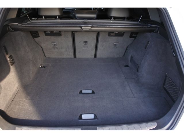 BMW 3SERIES TOURING 2018 Image 31