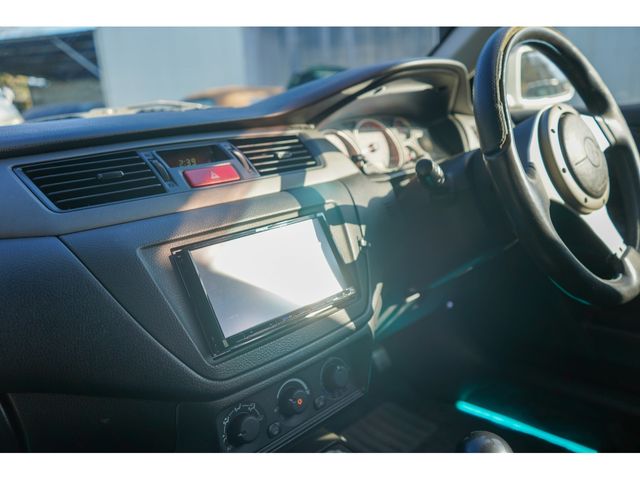 MITSUBISHI LANCER  4WD 2001 Image 31