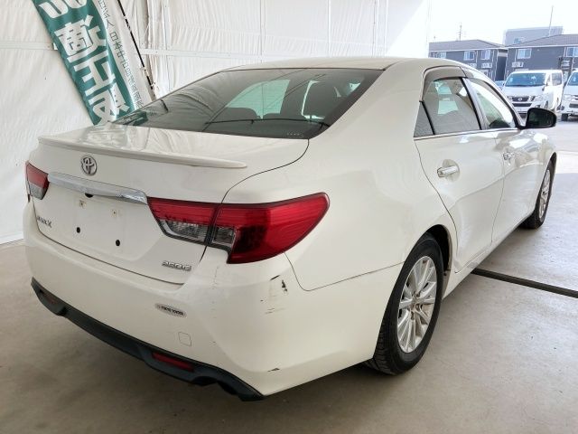 TOYOTA MARK X 2013 Image 31