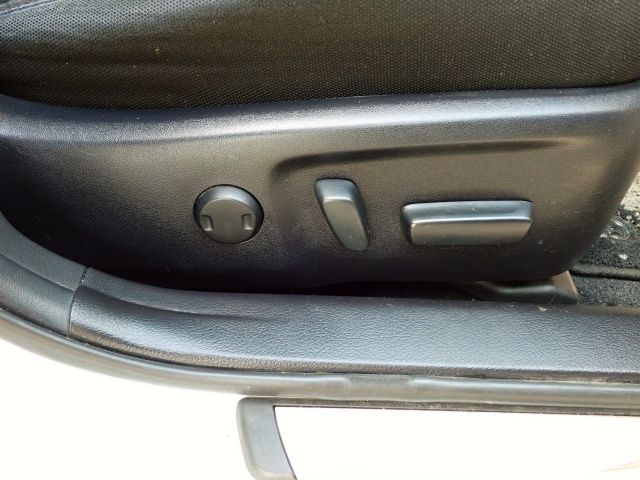 TOYOTA MARK X 2013 Image 31