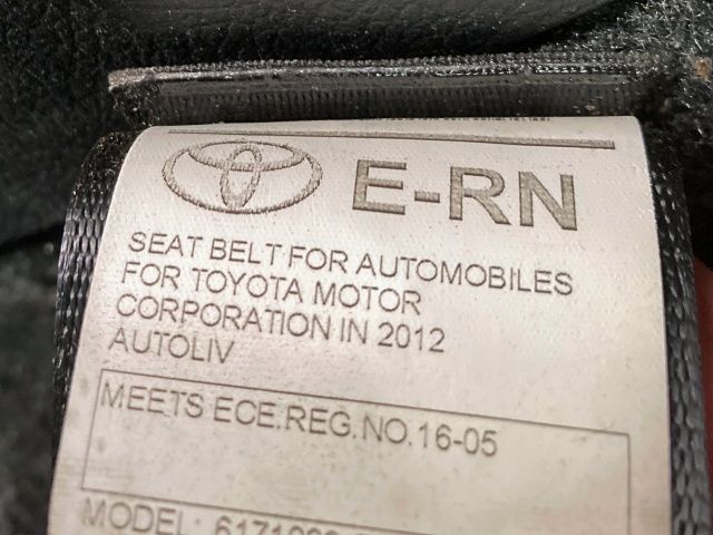 TOYOTA MARK X 2013 Image 31