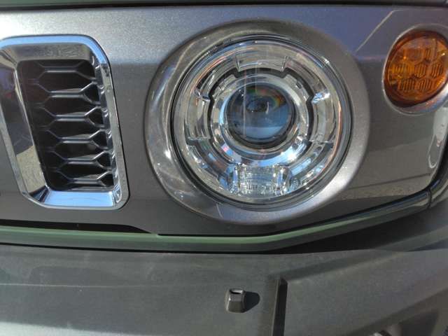 SUZUKI JIMNY NOMADE 2025 Image 31