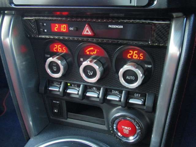 TOYOTA 86 2012 Image 31