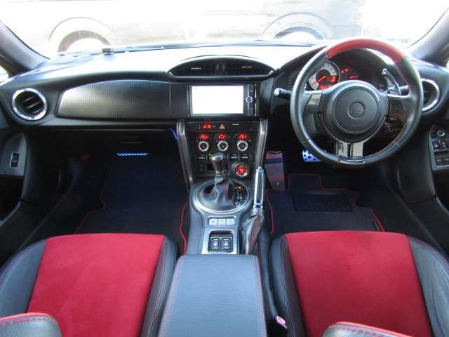 TOYOTA 86 2012 Image 31
