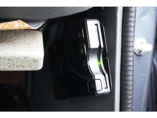 NISSAN SUNNY TRUCK 1992 Image 31