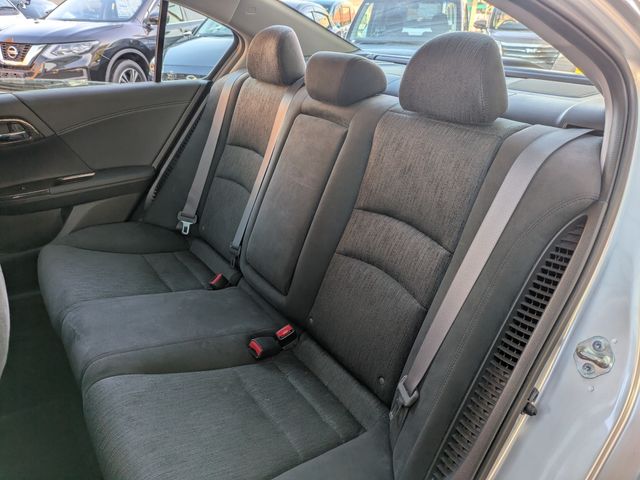 HONDA ACCORD HYBRID 2013 Image 31