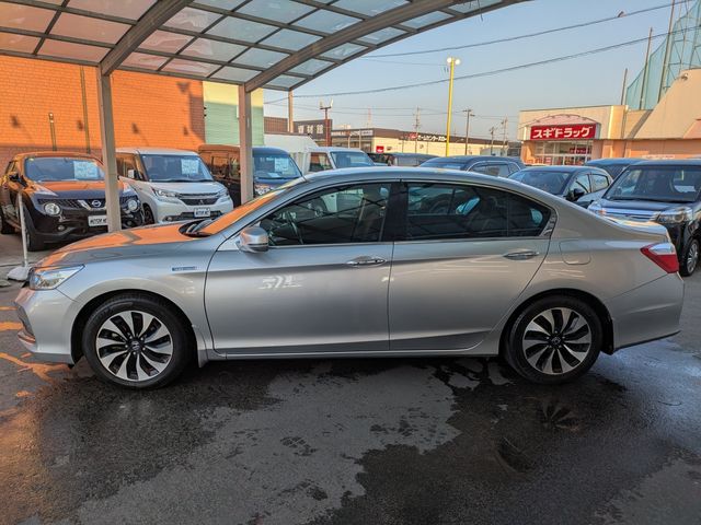 HONDA ACCORD HYBRID 2013 Image 31