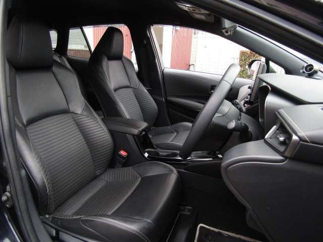 TOYOTA COROLLA TOURING HYBR 2019 Image 31