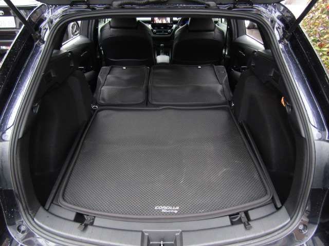 TOYOTA COROLLA TOURING HYBR 2019 Image 31