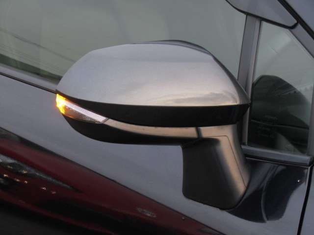 TOYOTA COROLLA TOURING HYBR 2019 Image 31