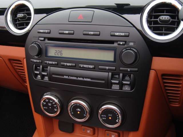 MAZDA ROADSTER 2006 Image 31