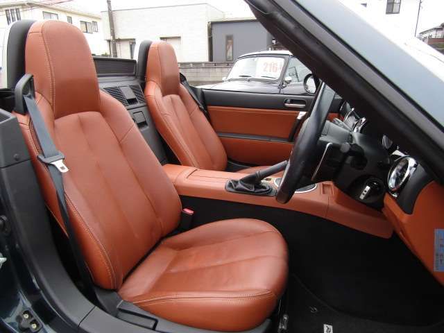 MAZDA ROADSTER 2006 Image 31