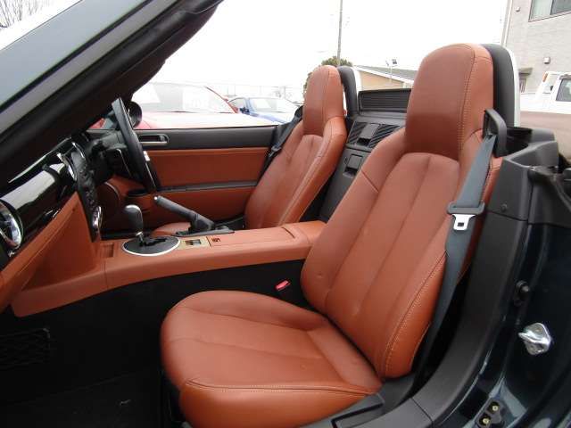 MAZDA ROADSTER 2006 Image 31