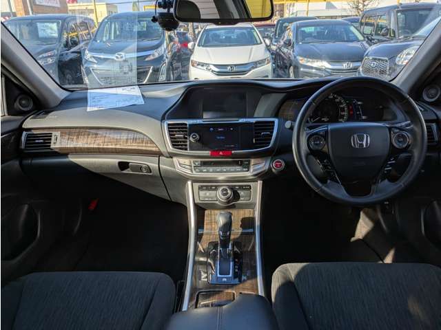 HONDA ACCORD HYBRID 2014 Image 31