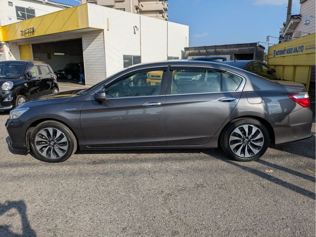 HONDA ACCORD HYBRID 2014 Image 31