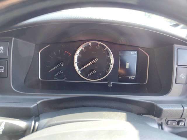 TOYOTA HIACE VAN 2WD 2025 Image 31