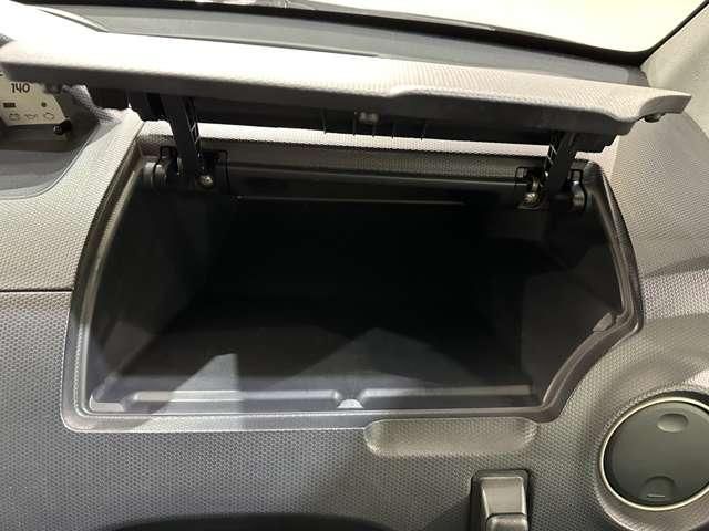 MITSUBISHI TOPPO 2010 Image 31