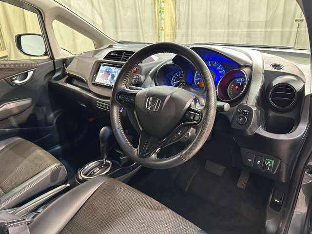 HONDA FIT SHUTTLE HYBRID 2013 Image 31