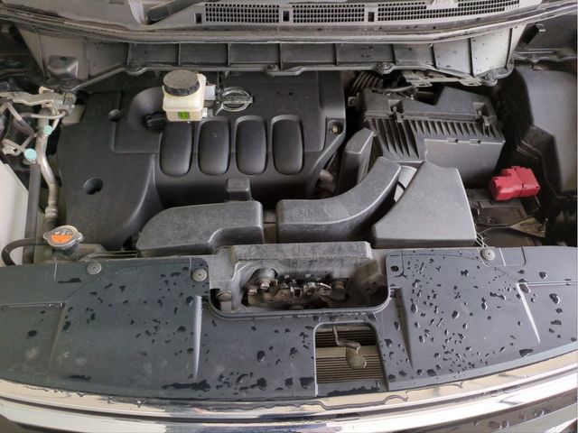 NISSAN ELGRAND 2018 Image 31