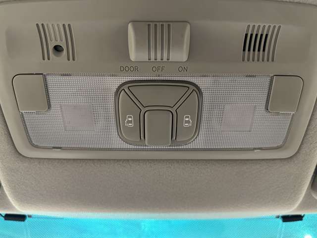 TOYOTA ESTIMA 2006 Image 31