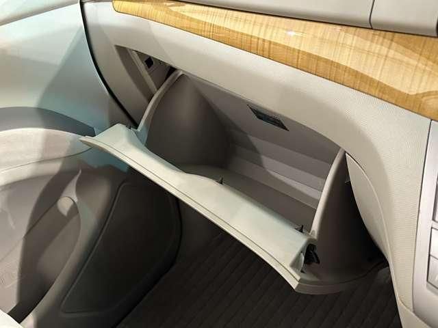 TOYOTA ESTIMA 2006 Image 31