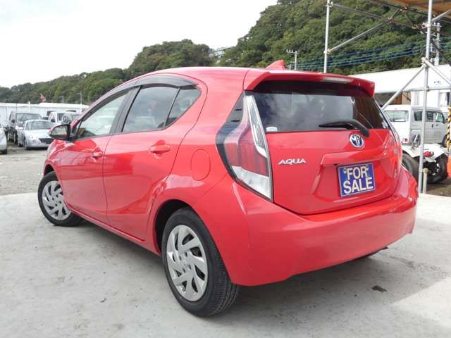 TOYOTA AQUA 2015 Image 31