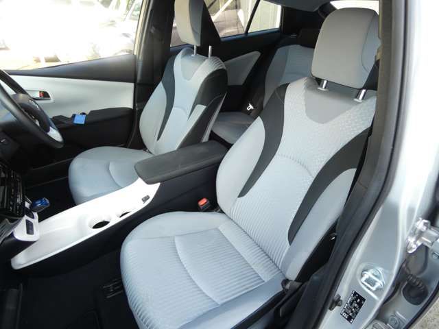 TOYOTA PRIUS 2016 Image 31