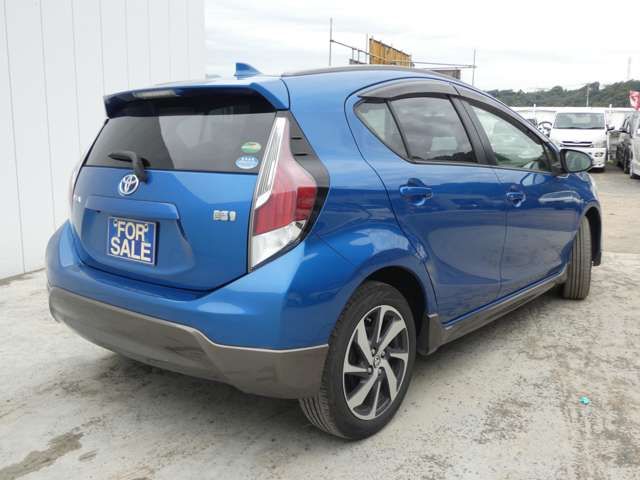 TOYOTA AQUA 2015 Image 31