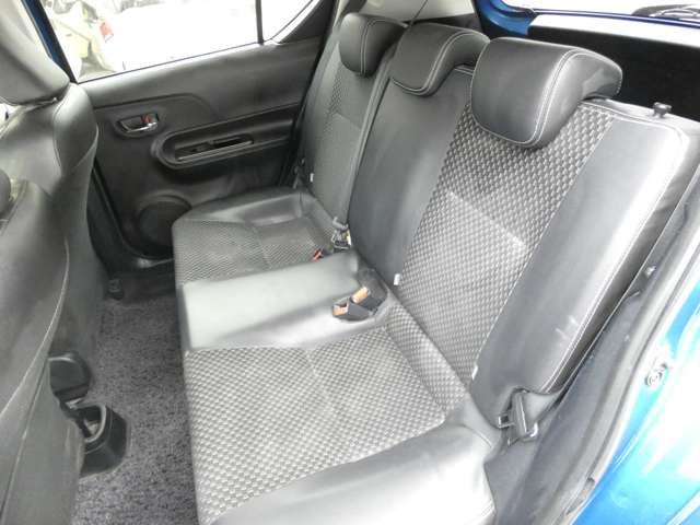 TOYOTA AQUA 2015 Image 31