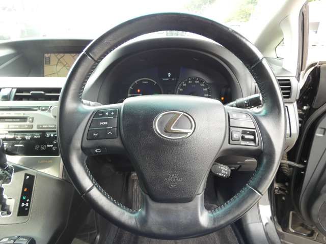TOYOTA LEXUS RX450H 2WD 2010 Image 31