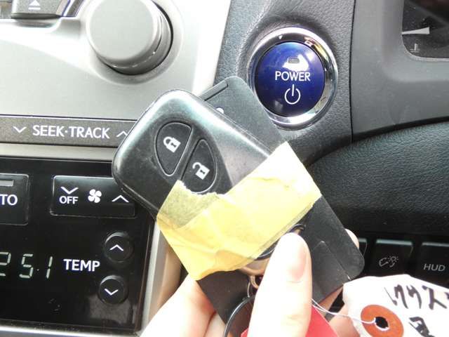 TOYOTA LEXUS RX450H 2WD 2010 Image 31