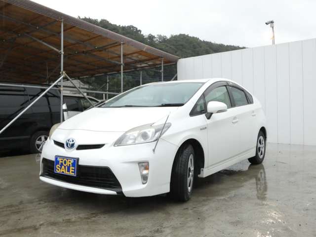 TOYOTA PRIUS 2012 Image 31