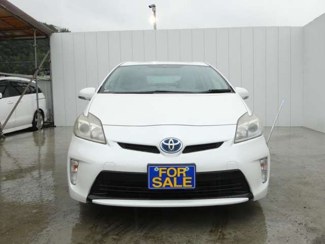 TOYOTA PRIUS 2012 Image 31