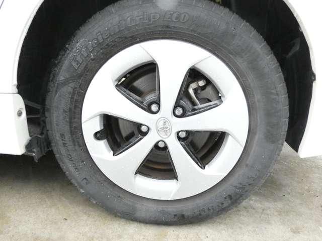 TOYOTA PRIUS 2012 Image 31