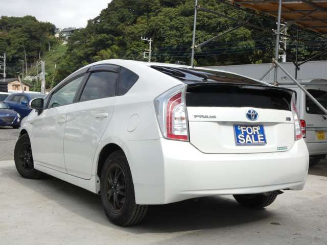 TOYOTA PRIUS 2013 Image 31