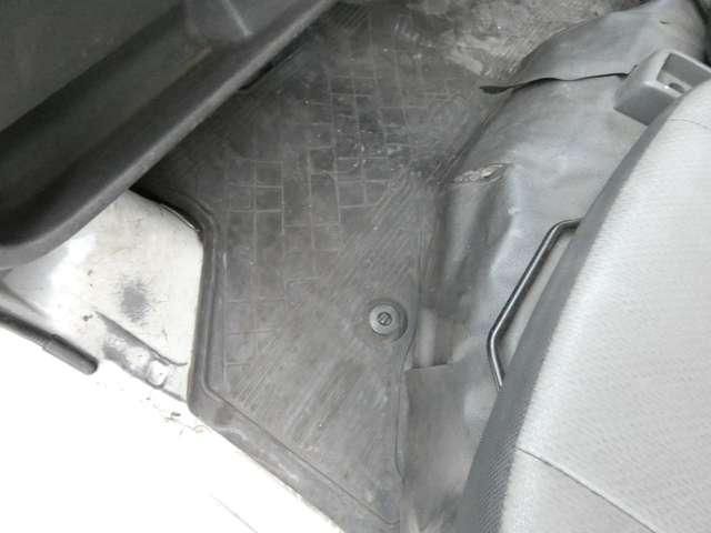 SUBARU SAMBAR VAN 2013 Image 31