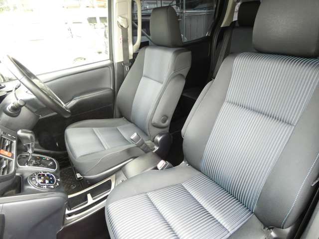 TOYOTA VOXY 2014 Image 31